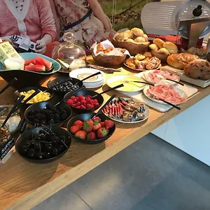 Bed & Breakfast Ceder10